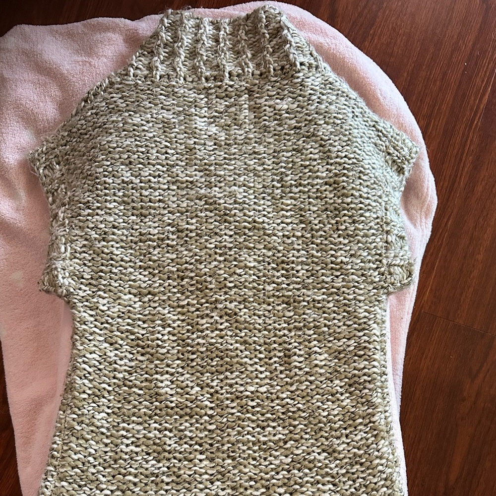 Women’s Sweater